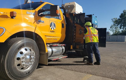Paving Employer with Best-In-Class Equipment | Ajax Paving in MI - eqip4