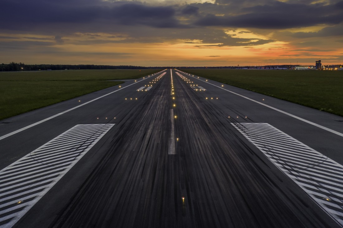 Airport Construction | MI &amp; FL | AJAX Paving - iStock-1256696490